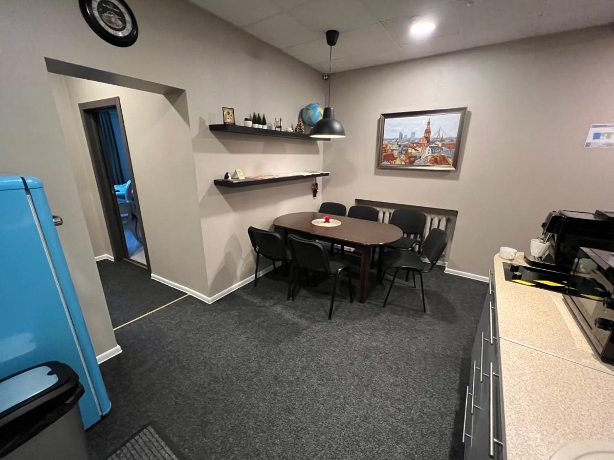 Allure Rooms & Coffee Riga Esterno foto