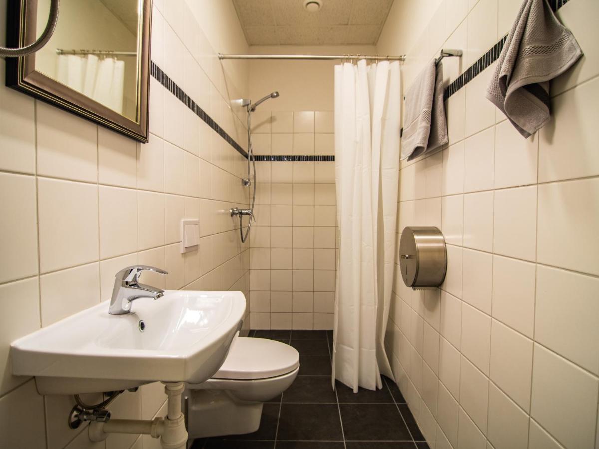 Allure Rooms & Coffee Riga Esterno foto