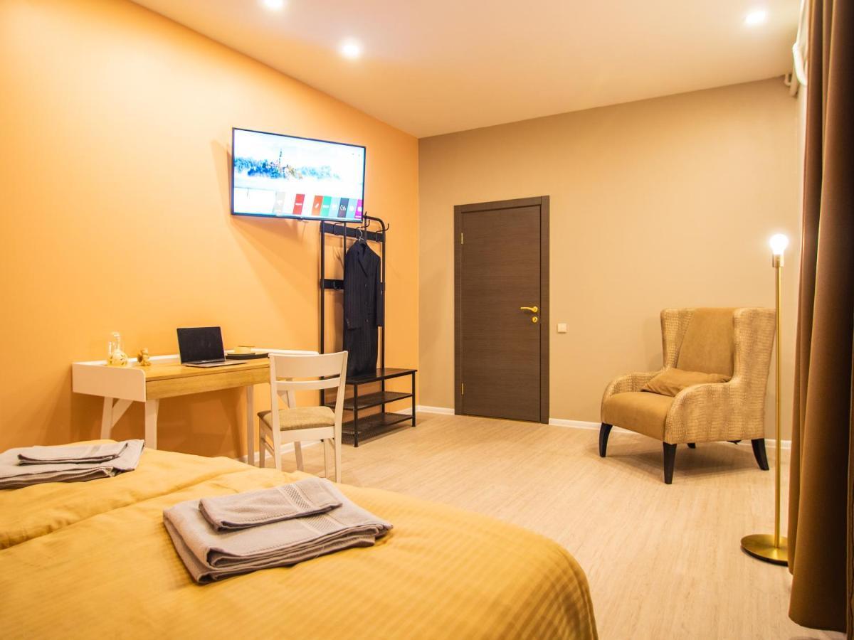 Allure Rooms & Coffee Riga Esterno foto