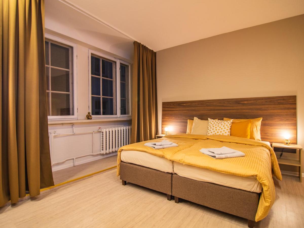 Allure Rooms & Coffee Riga Esterno foto